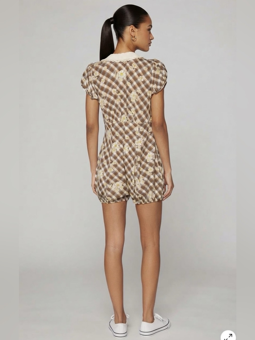 Kimchi Blue Giovanna Collared Romper - Picture 3 of 5